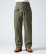 画像2: BUZZ RICKSON'S [バズリクソンズ] U.S. MARINE CORPS M-1944 HERRINGBONE PANTS SHORT LENGTH (OLIVE) 米海兵隊 M-1944 ヘリンボーンツイルユーティリティパンツ ショートレングス (オリーブ) BDA (2)