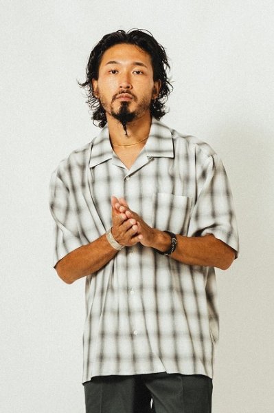 画像1: BIG MIKE(ビッグマイク) Rayon Mix Ombre Check S/S Shirts (WHT×GRY) レーヨンミックスオンブレチェックショートスリーブシャツ (ホワイト×グレー) BES (1)