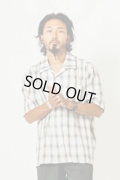 画像1: BIG MIKE(ビッグマイク) Rayon Mix Ombre Check S/S Shirts (WHT×GRY) レーヨンミックスオンブレチェックショートスリーブシャツ (ホワイト×グレー) BES (1)