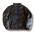 画像1: FIRST DOWN (ファーストダウン) PU LEATHER V DOWN JACKET SMU (BLACK) PUレザーVダウンジャケット SMU (ブラック) ショップ限定 BEA (1)